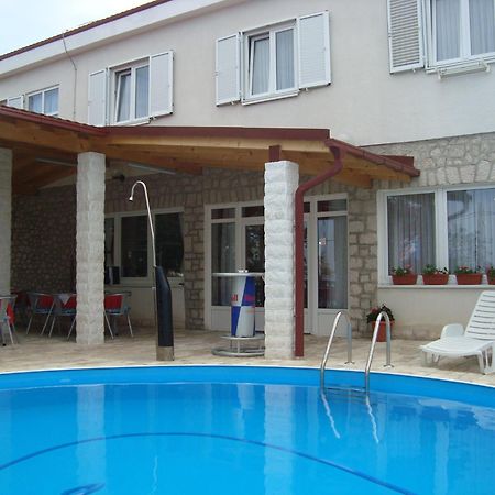 Vila Punta Sibuljina Экстерьер фото